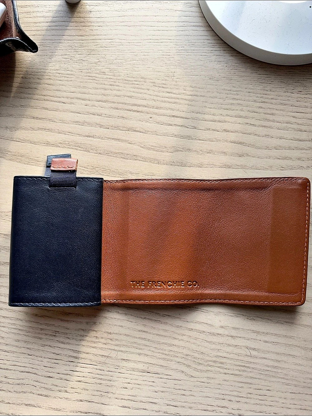 The Frenchie co speed wallet